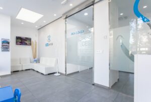 clinica dental burjassot - zona de recepción