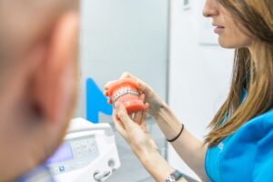 estética dental en Burjassot - aparato